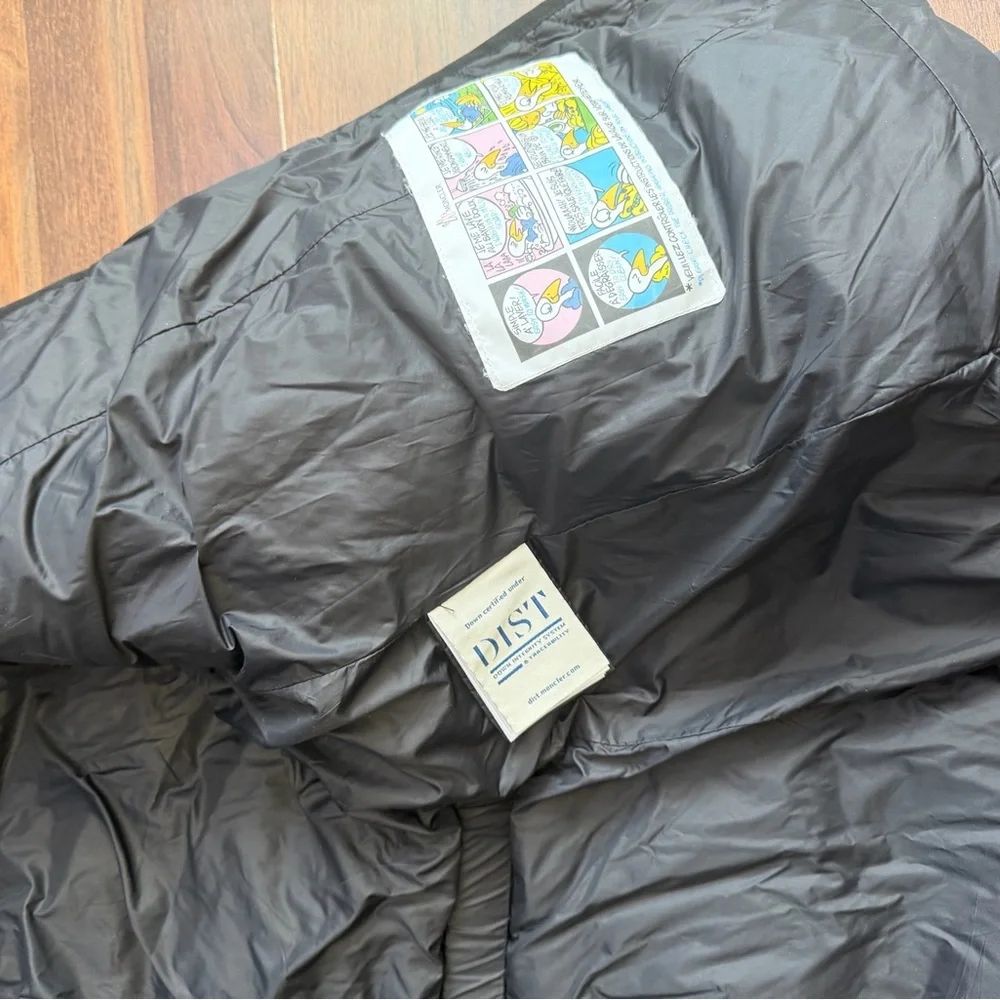 Woman’s Moncler Puffer Jacket - Picture 3 of 5